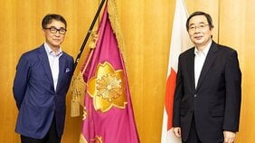 池井戸潤、初の”田園”ミステリ『ハヤブサ消防団』 第45代消防庁長官内藤尚志さんと対談 消防団は地域コミュニティーの「核」。