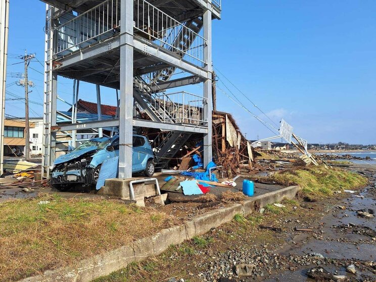 「突然、天井が落ちて叫び声をあげた記憶はあるんですが…」17時間、倒壊家屋の下敷きになり奇跡的に救助された男性（77）が語る恐怖体験「不思議と喉は渇かず、空腹も感じませんでした」〈ルポ能登半島地震・珠洲市〉_23