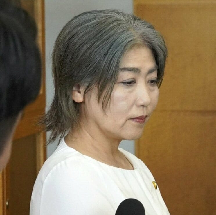 7月18日、記者会見する田久保眞紀市長　撮影／集英社オンライン