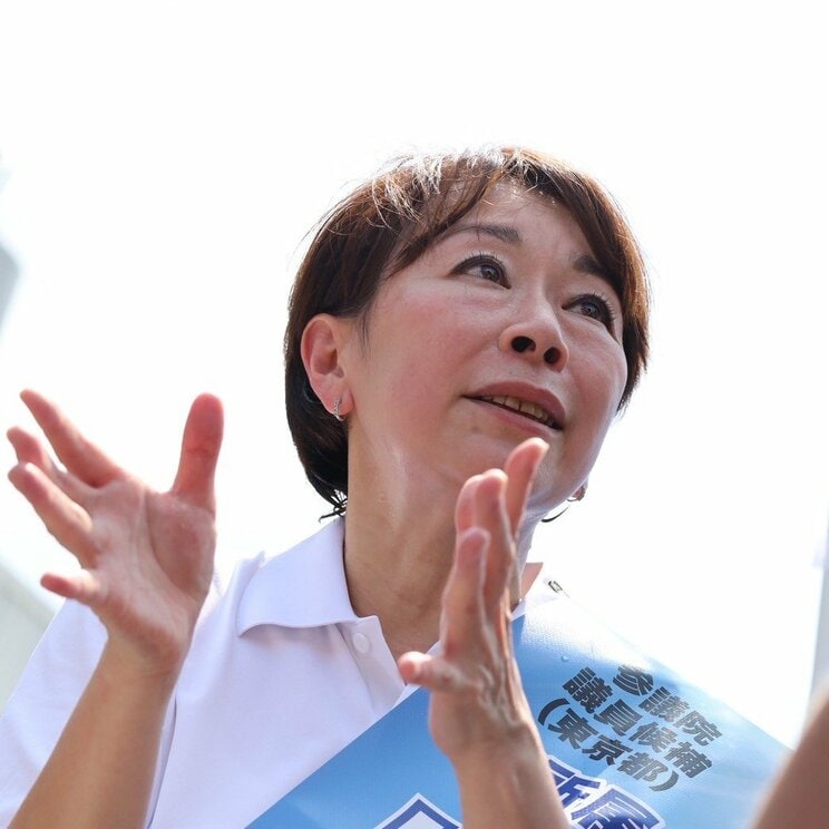 山尾氏、3日吉祥寺にて（撮影/集英社オンライン）