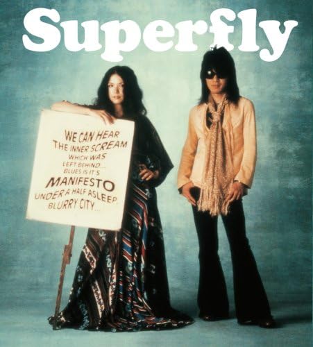 ２人組ユニットとしてメジャーデビューしたSuperflyだが、多保孝一は2007年11月8日をもってアレンジャーなど裏方に専念。写真は『マニフェスト』（2007年8月1日発売、WARNER MUSIC JAPAN）のジャケット