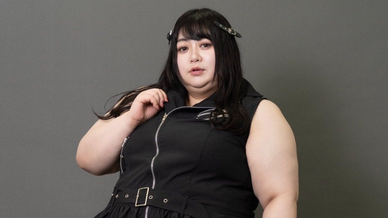 ぽっちゃり処女 自撮り 