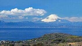 春のオーシャンビューハイキングへ! “ゆる登山“のプロが厳選する東京近郊・日帰り5コース