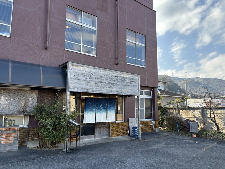 食べログ超高得点・ラーメン東京5位の名店が突然の閉店 「1杯1000円の壁」をブチ壊すために…店主が明かした本当の理由_18