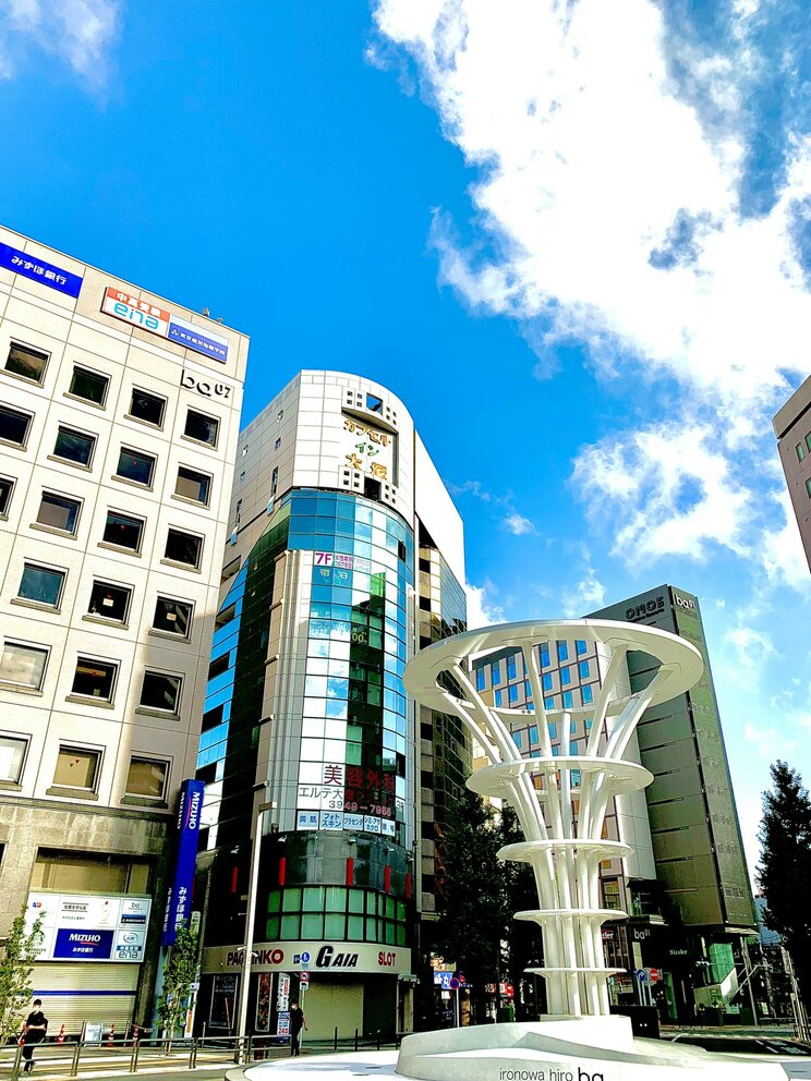 JR大塚駅前にある「カプセルイン大塚」（写真／カプセルイン大塚提供）