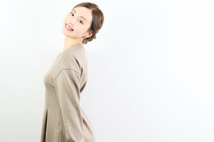 「『涼宮ハルヒ～』後はものすごく忙しくなったんですが、月収は3万円くらいでした……（笑）」