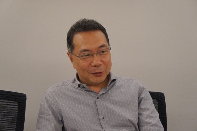石田英敬氏