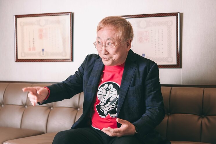 取材は、銀座にある高須クリニックで行なわれた