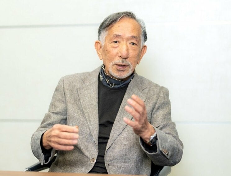 時代を作った男・岸田一郎　撮影／佐藤靖彦