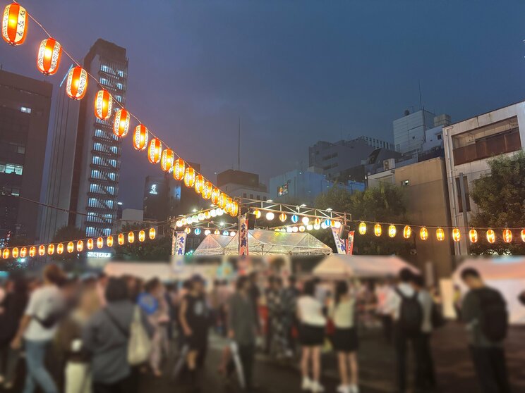 筆者が訪ねた夏祭りはどこも盛況だった