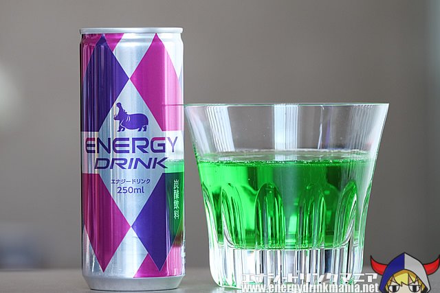 サーフエナジードリンク（250ml、税込149円）