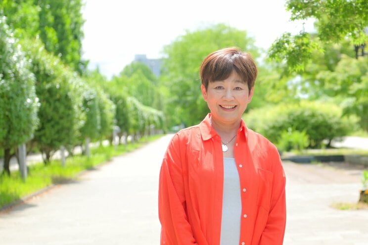 18歳下のナイジェリア人男性と5度目の結婚を果たした新川さん