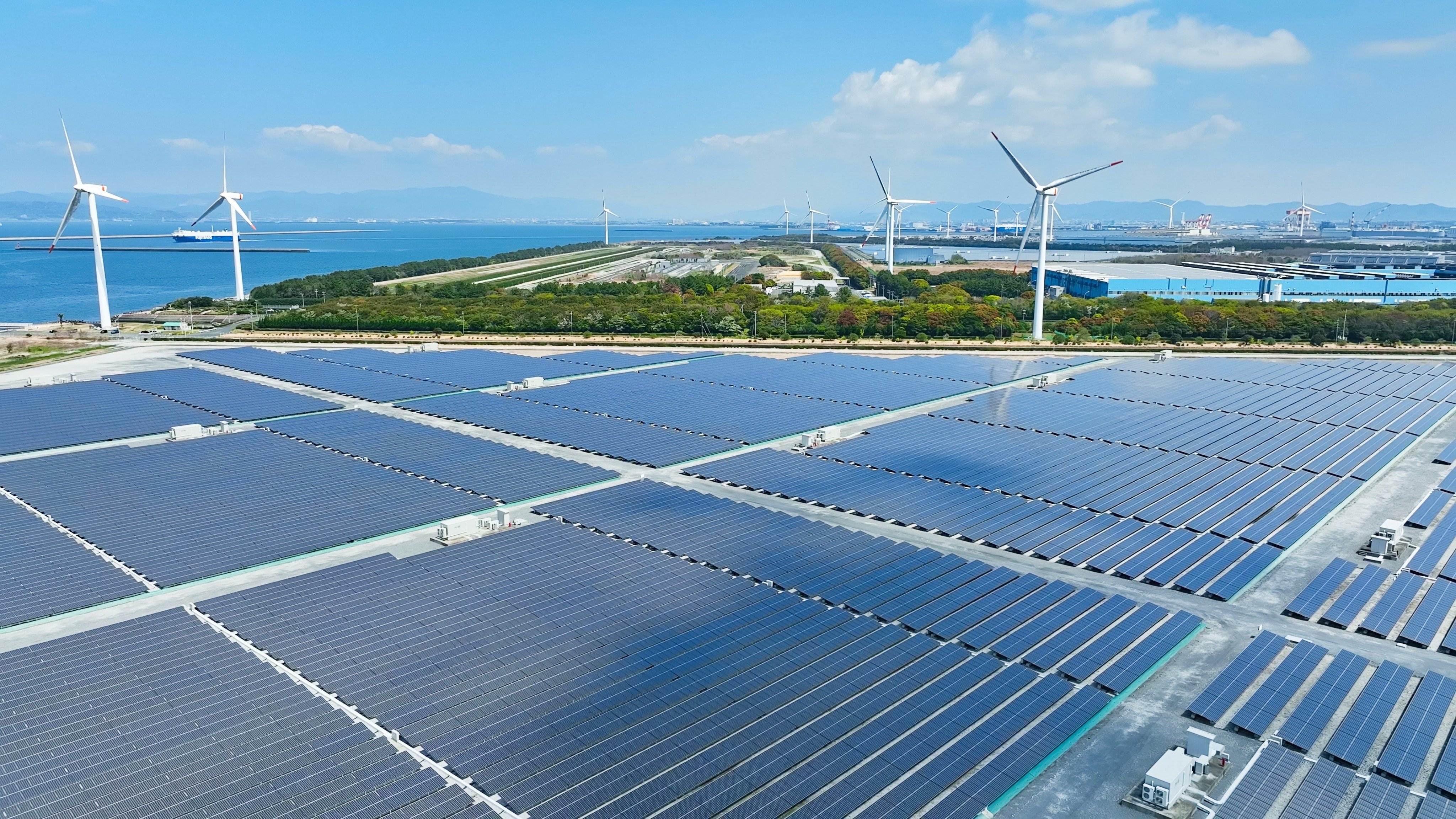 太陽光で電気代ゼロ！」の落とし穴…政治判断ミスを後押しした大手