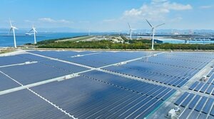 これから電気代が上がる前に携帯太陽ソーラーを！ いつまで続く！？電気代高騰…今こそ「太陽光発電」や「オール電化」の