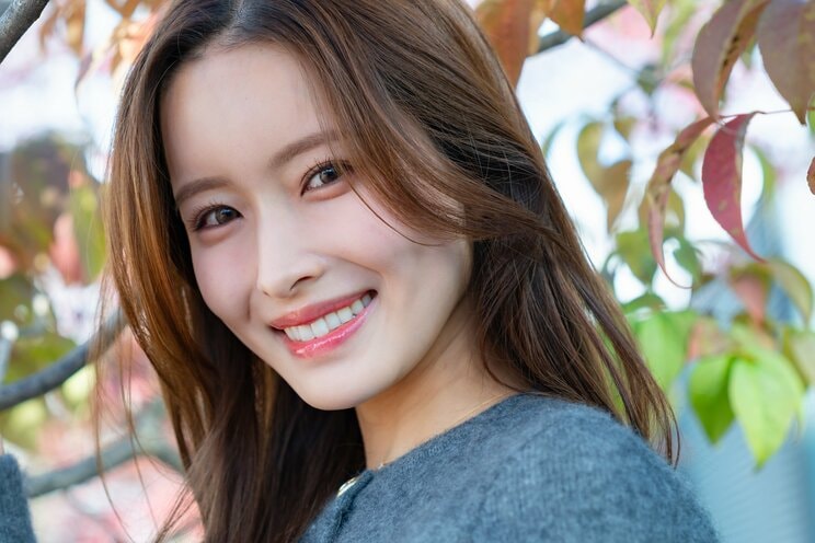 “石原さとみ似”で話題のインフルエンサー、SNS誹謗中傷に持論「相手にした時点で負け」実はSNSが苦手な30万人超フォロワーの新山桃子の素顔_8