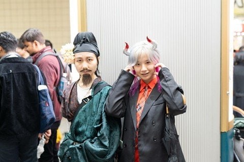 同じ国の友人もできたという(撮影/集英社オンライン)