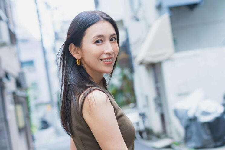〈雛形あきこ〉「あの場所は戦場だった」10代で飛び込んだ『めちゃイケ』…「全然しゃべれなかった」と落ち込んだ日々_12