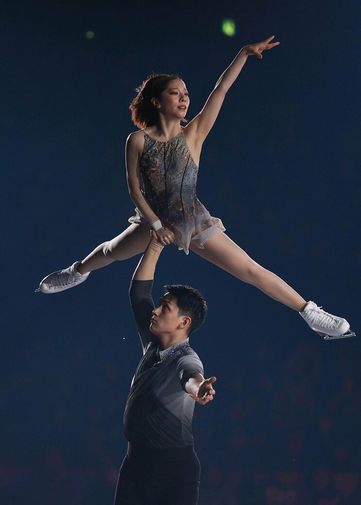 りくりゅうペア（木下グループpresents「STARS ON ICE JAPAN TOUR 2026」のホームページより）