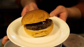 仙台市民に愛されて約70年、老舗ハンバーガー店が守り続けるもの