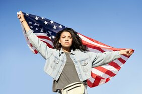 アメリカのZ世代の投票がトランプ復活阻止の鍵? 日本より選挙資金の透明性がないアメリカの若者にとっての大統領選挙