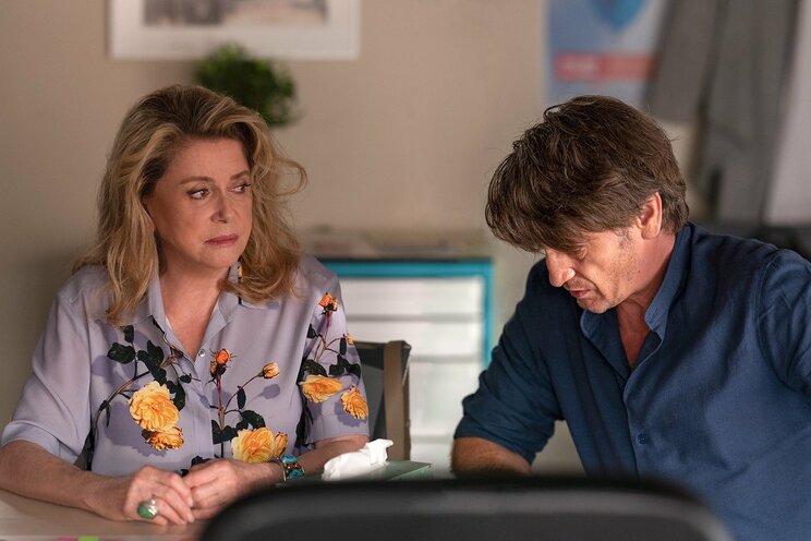 78歳のカトリーヌ・ドヌーヴ。65年のキャリアを経てなお輝く、驚異的な美しさをプレイバック_8