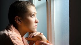 人類の希望…9割のがんに効果があるという「光免疫療法」の真価とは。「物理的にがん細胞を壊す」「再発しても免疫細胞がいち早く反応」