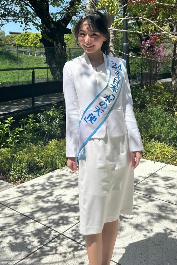 〈スタバ卒業投稿で炎上〉「少し怖くなった瞬間も…」ミス日本・安井南が明かす誹謗中傷の実態と人間の怖さ_11