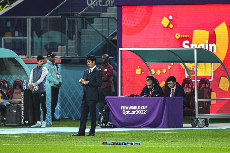 4年前のカタール大会、スペイン戦での森保監督　写真／JMPA