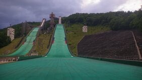 「飛ぶな、落ちろー!」1998年長野五輪スキージャンプ金メダルの知られざる舞台裏、メンバーに入れなかった葛西紀明の血涙