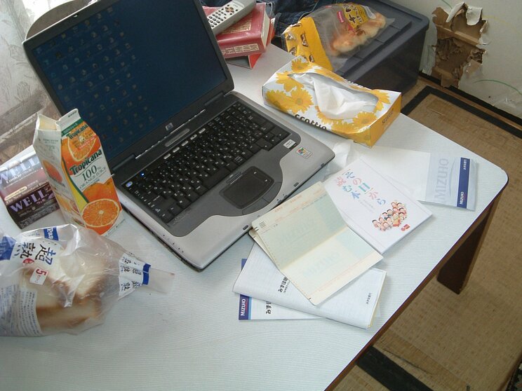 当選当時の久慈さんの部屋