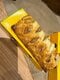日本のマクドナルドのアップルパイとは見た目も全然違う