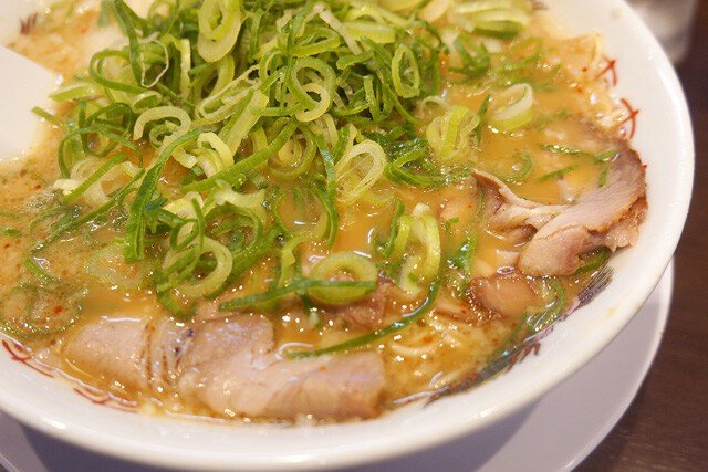 【来来亭】「こってりラーメン」を頼んだら「来来亭」の新たなる扉が開いてしまった：パリッコ『今週のハマりメシ』第３０回_j