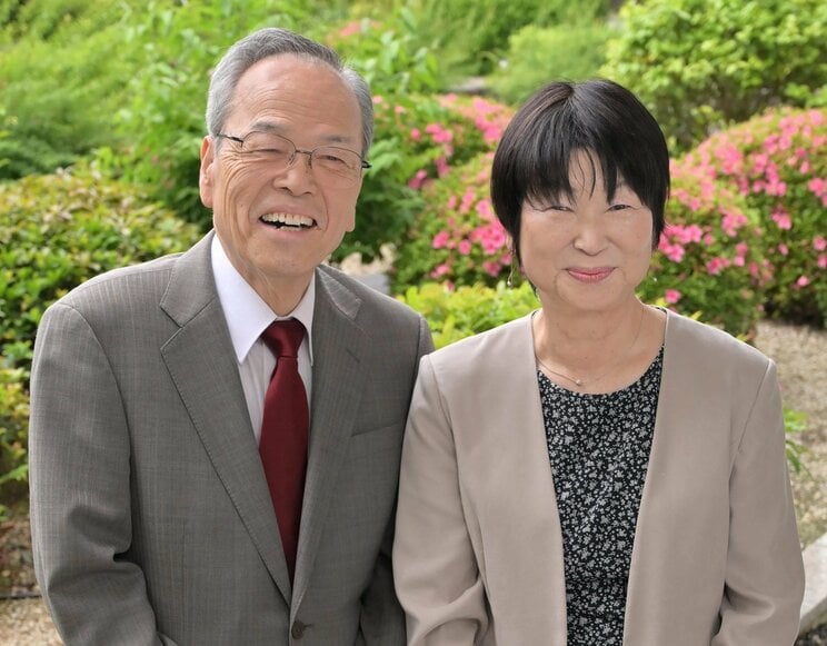 松浦秀人（左）、宇佐美まこと（右）