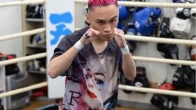 「オレの指はいつになったら生えてくるの?」指の欠損で拳が握れないプロボクサー浅井麗斗の格闘技人生。K-1からボクシング転向後、連戦連勝“ブレイク前夜の覚悟”