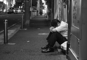 40歳サラリーマン、衝撃のリアル「初職の不遇さが、その後のキャリア人生や健康問題にまでに影響する」受け入れがたい無理ゲー社会の実情