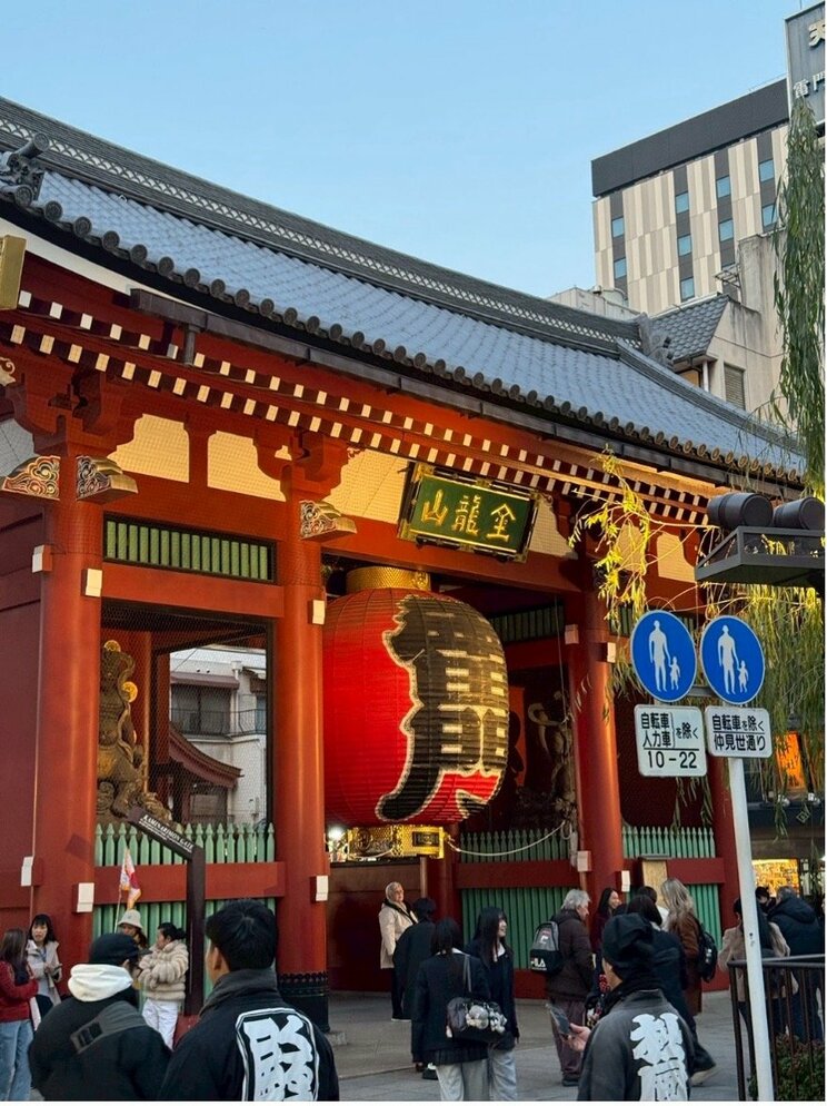 中村屋にとって聖地の浅草（撮影／集英社オンライン）