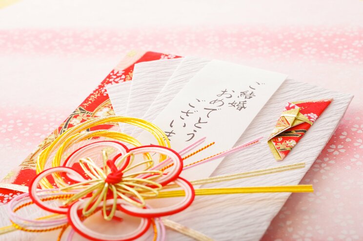 「結婚式のご祝儀3万円はキツイ…」20代の6割が高いと実感するご祝儀、失礼にならない金額とマナーとは？_1