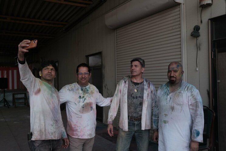 【急増する異国の信仰施設】「酪農牛乳」「ビビタスヨーグルト」が聖なる食物に?インド化する茨城のいま_8