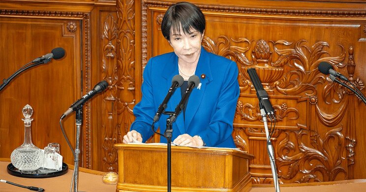 ヤジ、怒号が飛び交う中、所信表明演説を行った高市首相(自民党HPより)