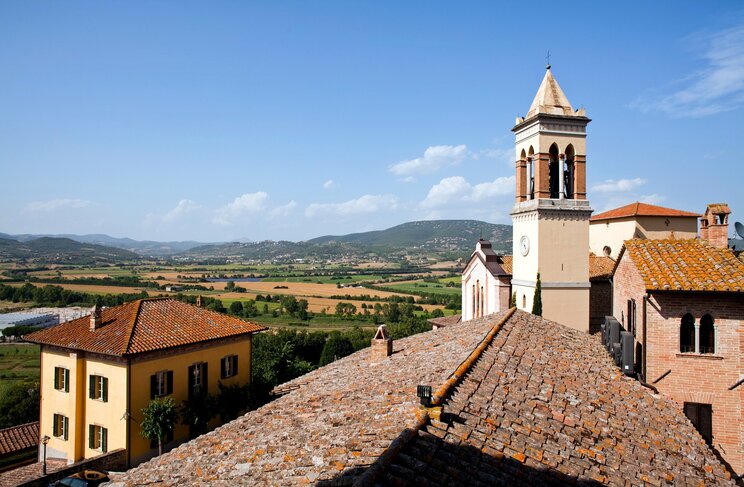イタリア・ソロメオ村　写真／Shutterstock
