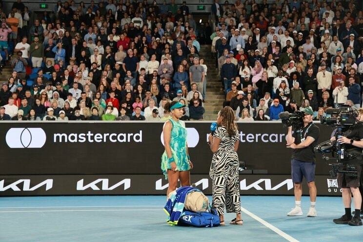 コート上での勝利者インタビューでは回答に戸惑う一幕も　（写真／マノヒロマサ）