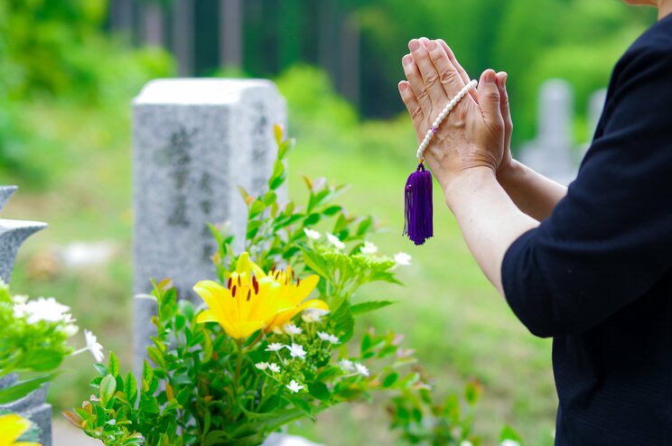 「人は孤立死、孤独死をとても辛いものと強く思っているものなのだ」〝血縁〟ではなく〝つながり〟から生まれたホームレスの共同墓〈椎名誠の死生観〉_4