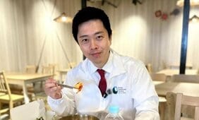 「高すぎる万博」に吉村知事が“値下げ”提言…アフタヌーンティーも駐車場も5000円、ディズニーより高い駐車場には「ボッタクリ」の声も