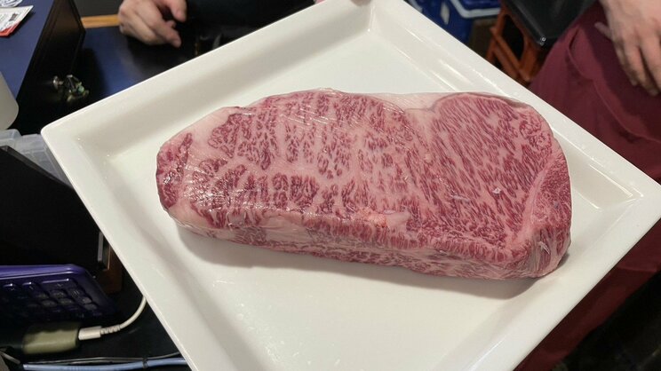 220gで税込9万6800円の和牛