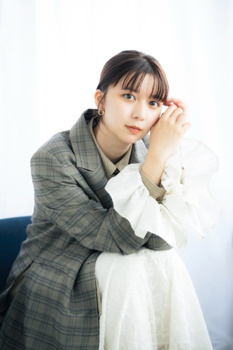 音楽、演技、恋愛について話す上白石萌歌（撮影／矢島泰輔）