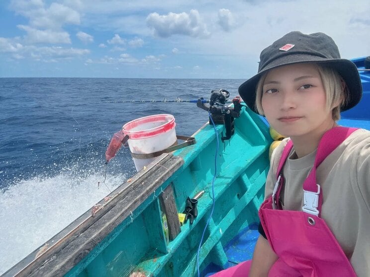 週1回は船釣りに行くという松岡さん