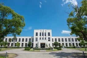 「変革」を拒み続ける日本の教育機関…前例踏襲、参入者への妨害を続ける教育ムラのルール