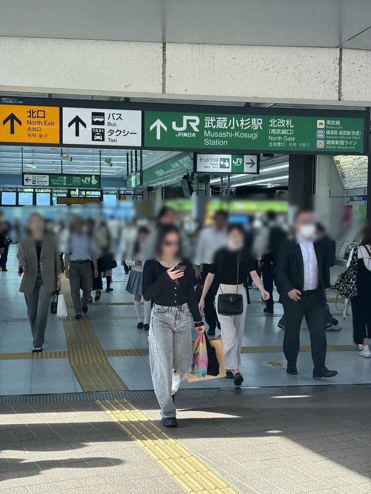 中学生の子どもの部屋に監視カメラはあり？「うちの子は何も言わなくても勉強してますから」「親が子離れできてない家庭が多いですね」武蔵小杉・タワマンママたちのご意見は？_12