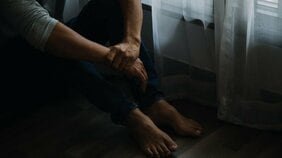 息子の大学レポートも代筆する「超過保護親」…30歳引きこもり男性が覚せい剤で逮捕されて発した衝撃の言葉とは