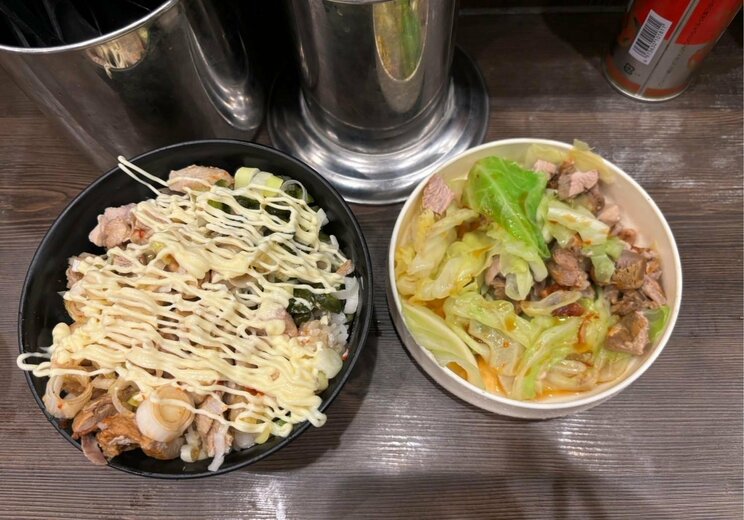 「武道家 早稲田本店」の人気メニュー（写真／集英社オンライン編集部）